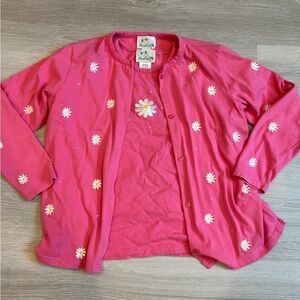 Quacker Factory Women’s Vintage Pink Embroidered Daisy Sweater Set - Medium